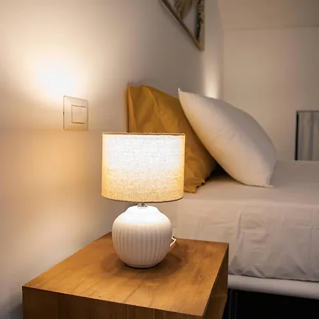 Car.Ma - Comfy Rooms-3